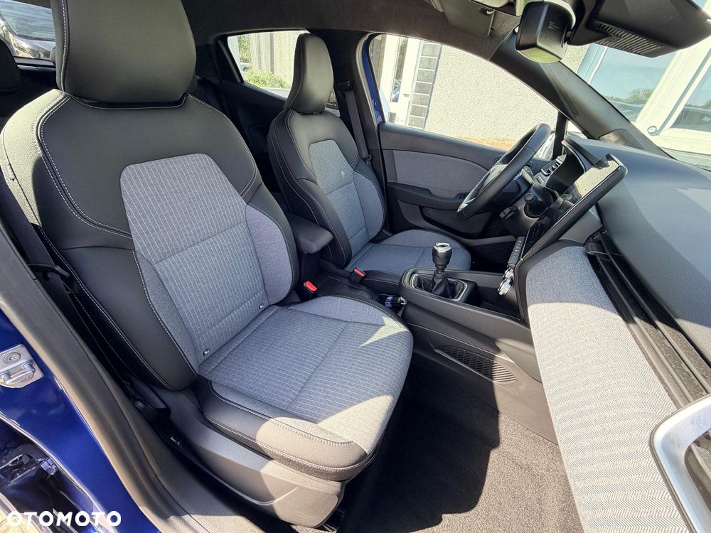 Renault Clio TCe 90 EVOLUTION - 10