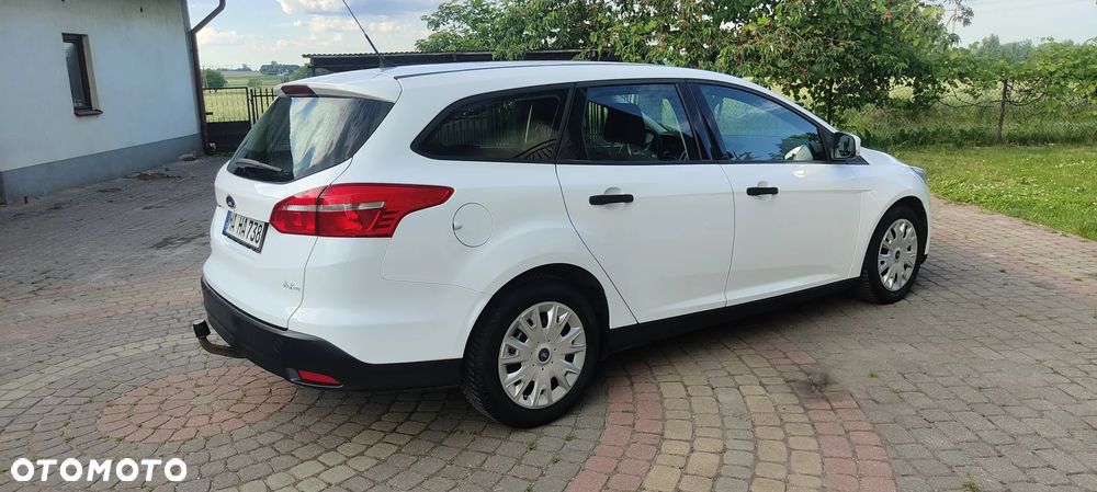 Ford Focus 1.6 TDCi Ambiente - 12