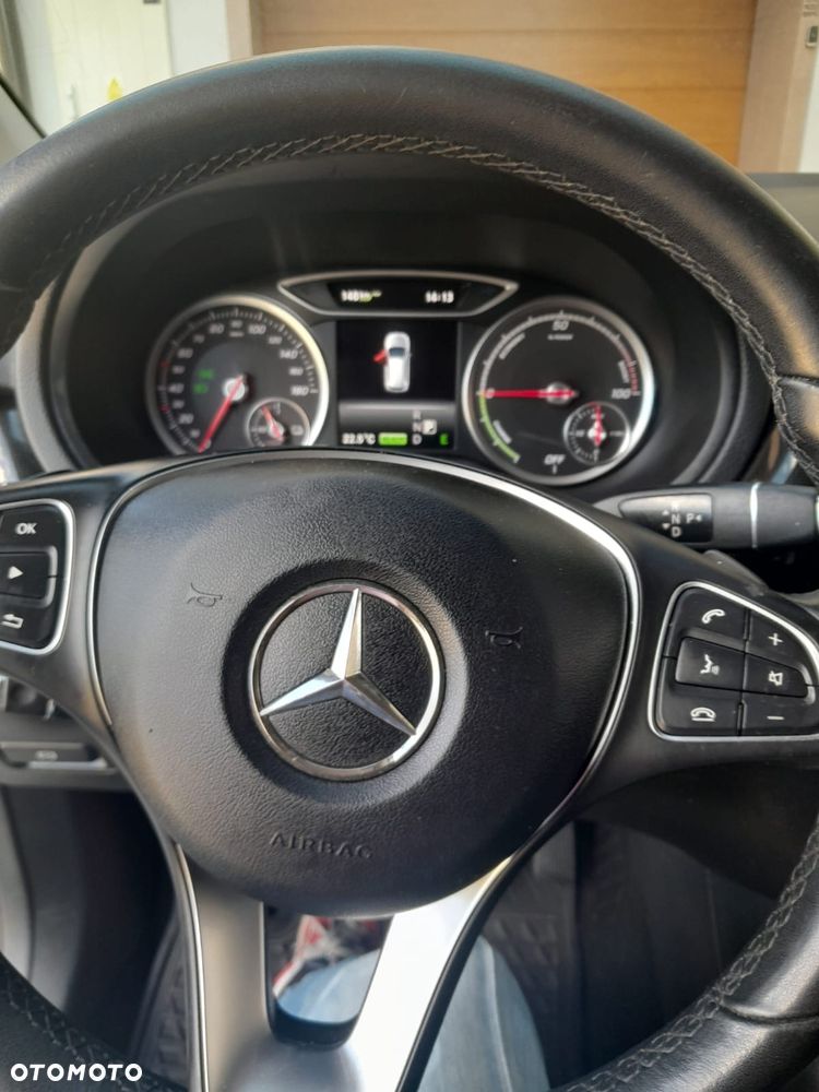Mercedes-Benz Klasa B (Electric Drive) 250 e - 14
