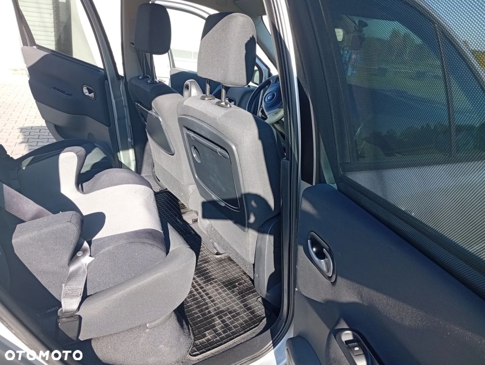 Renault Scenic 1.6 16V Alize - 12