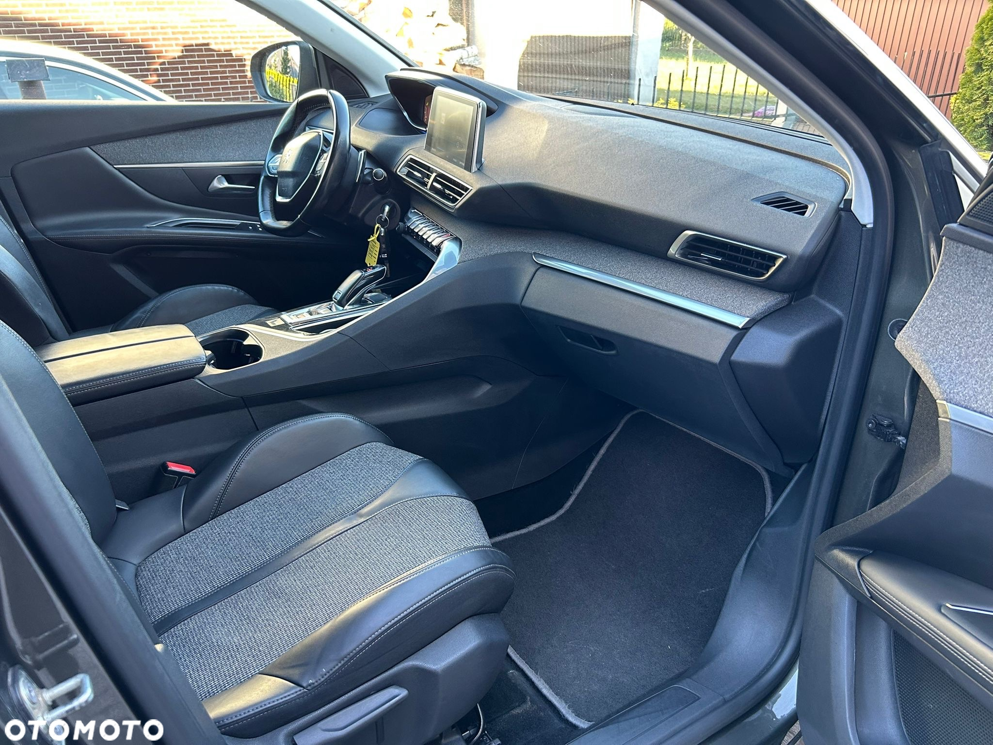 Peugeot 3008 1.5 BlueHDi Allure Pack S&S EAT8 - 9