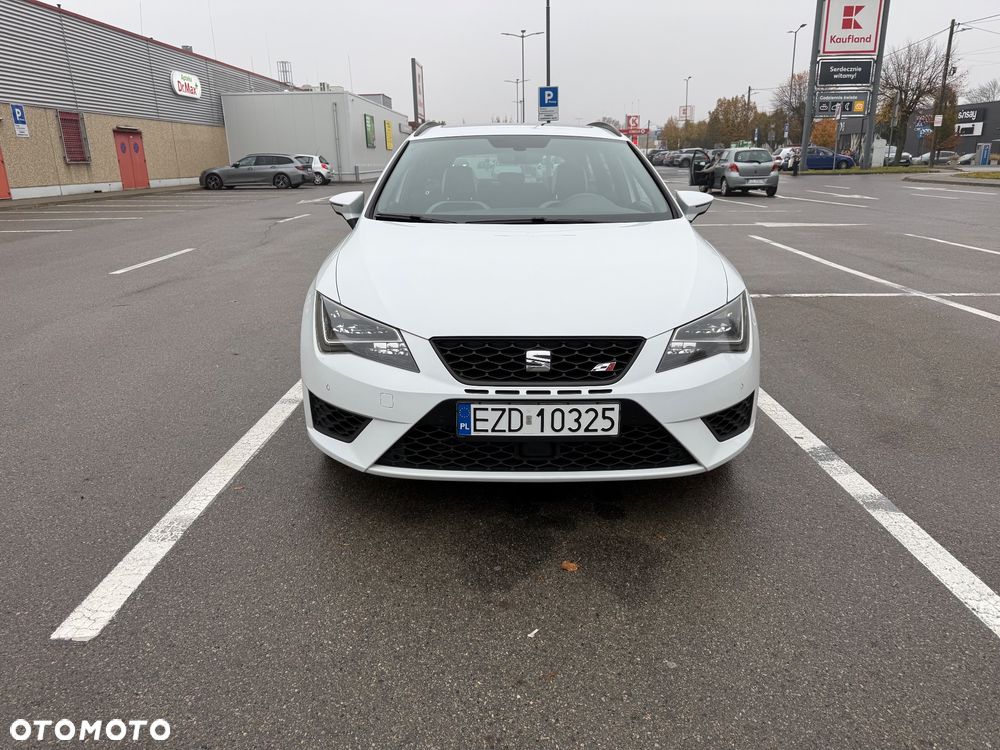 Seat Leon 2.0 TSI Cupra S&S DSG - 2