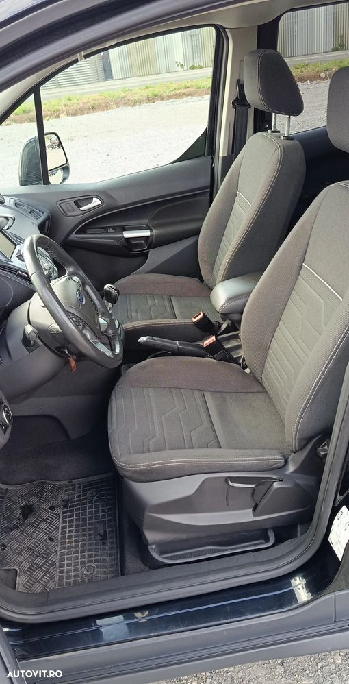 Ford Tourneo Connect 1.6 SWB Trend - 29