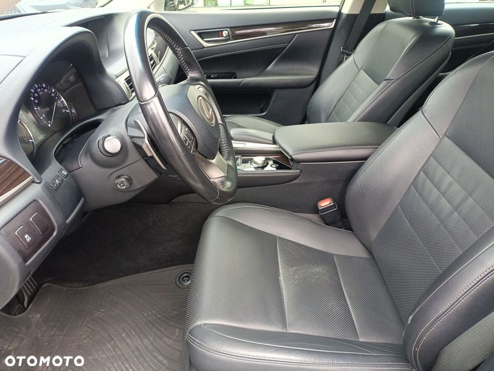 Lexus GS - 20