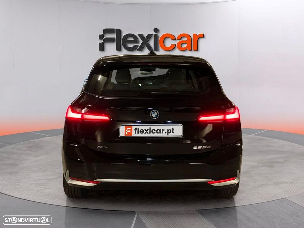 BMW 225xe Active Tourer - 6