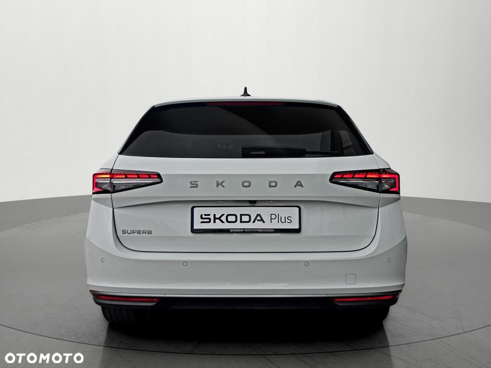 Skoda Superb 2024 photo 4