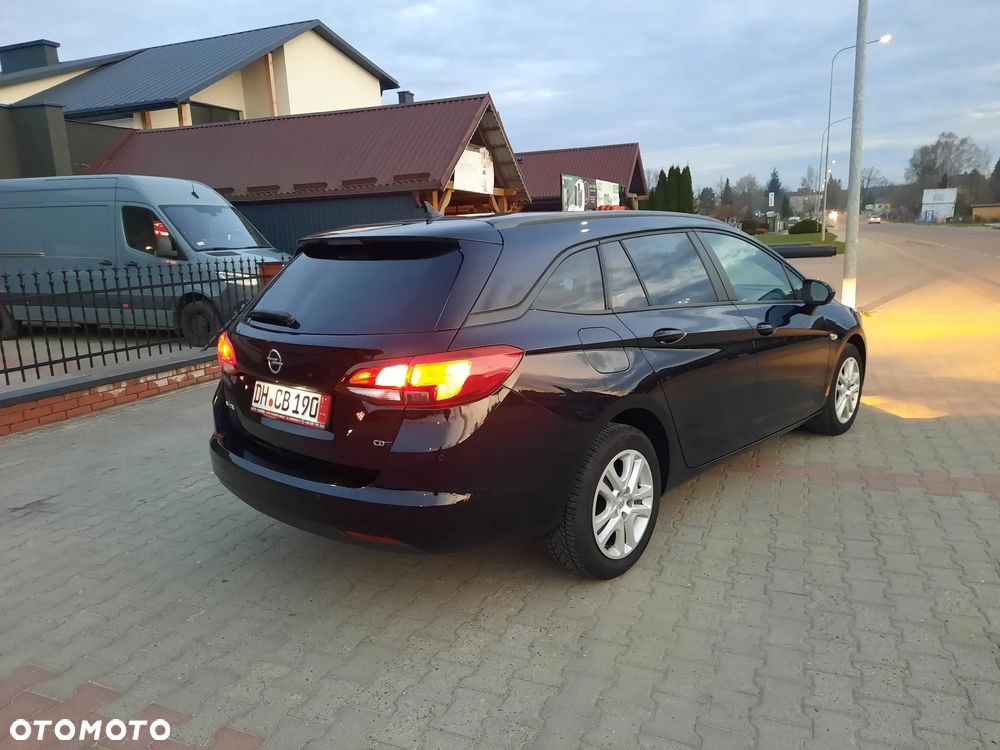 Opel Astra 1.6 CDTI Enjoy S&S - 11
