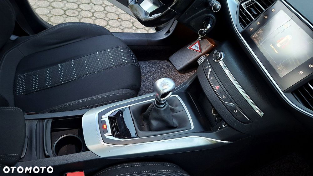 Peugeot 308 e-HDi 115 Stop & Start Niveau 2 Business-Line - 9