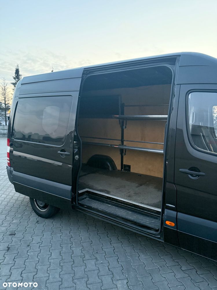 Mercedes-Benz Sprinter - 9