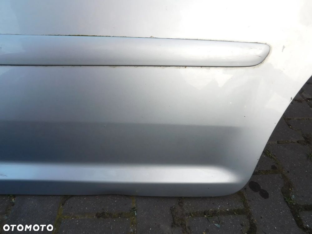 drzwi lewe tył VW TOURAN I SREBRNE LA7W - 4
