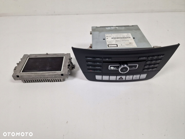 MERCEDES W204 NAWIGACJA KOMPLETNA A2049004306