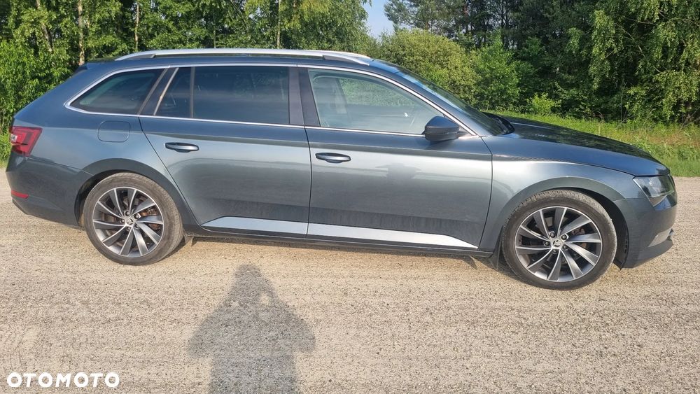 Skoda Superb 2.0 TDI 4x4 L&K DSG - 14