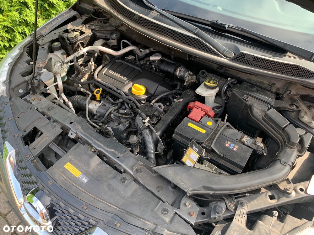 Nissan Qashqai 1.6 DCi 4x4 N-Connecta - 25