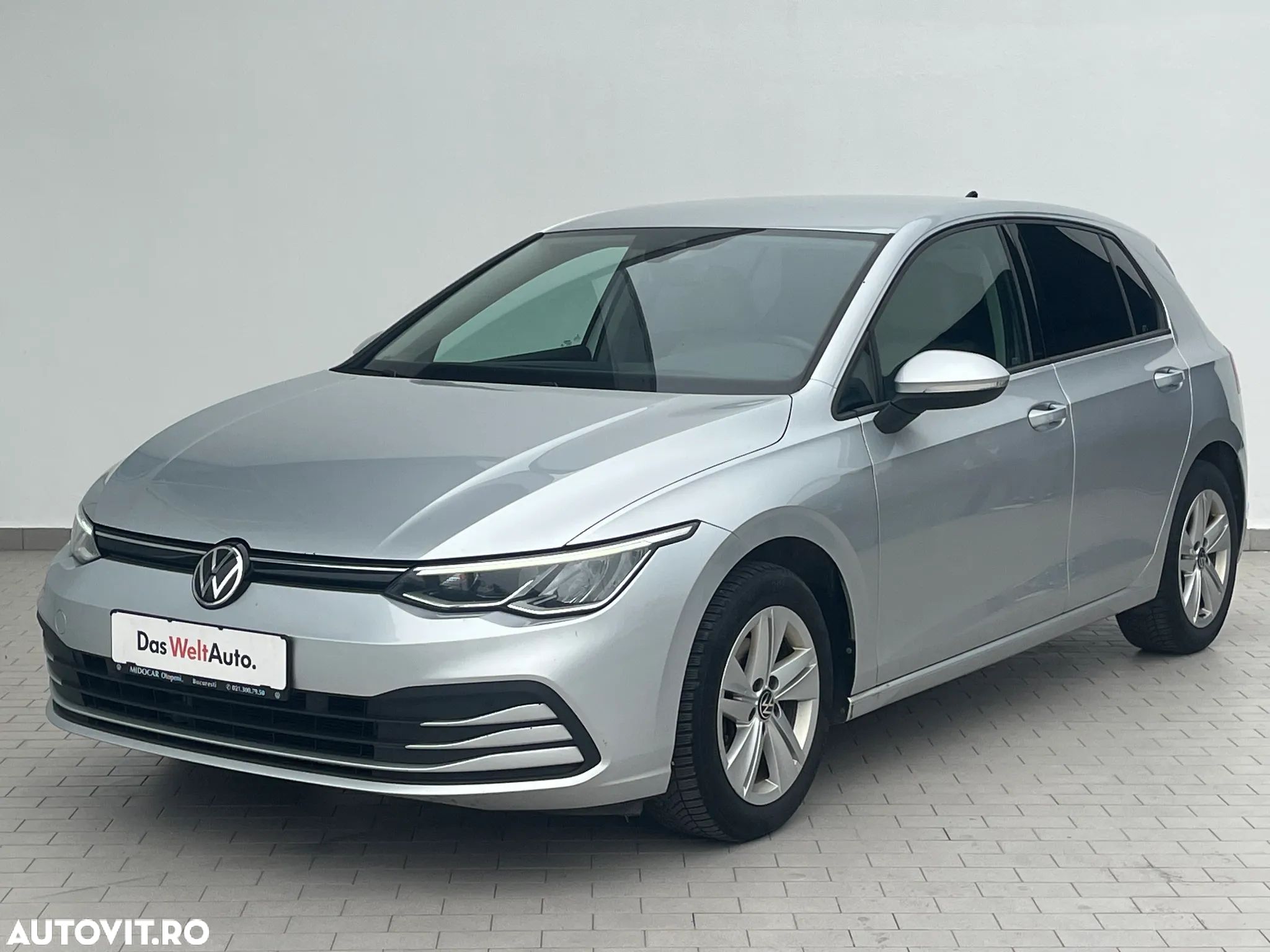 Volkswagen Golf 1.5 eTSI ACT DSG MHEV Life - 1