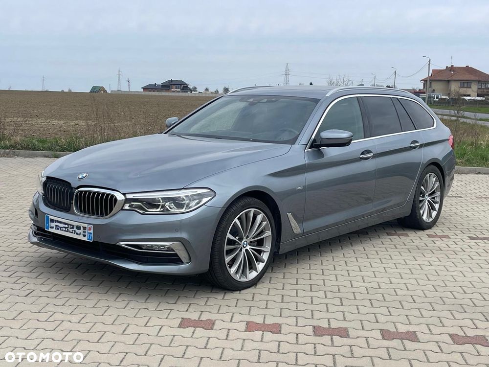 BMW Seria 5 520d xDrive Luxury Line - 1