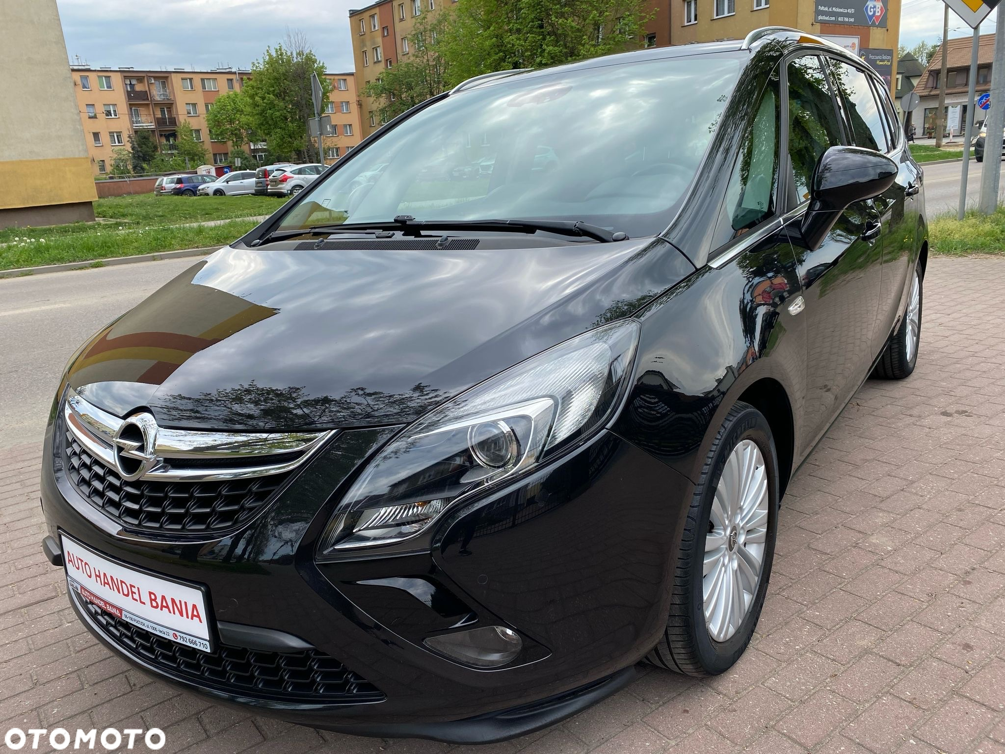 Opel Zafira Tourer 1.4 Turbo Business Edition - 25