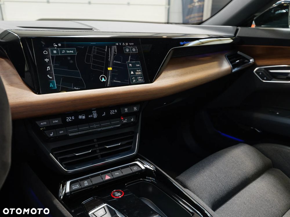 Audi e-tron GT - 25