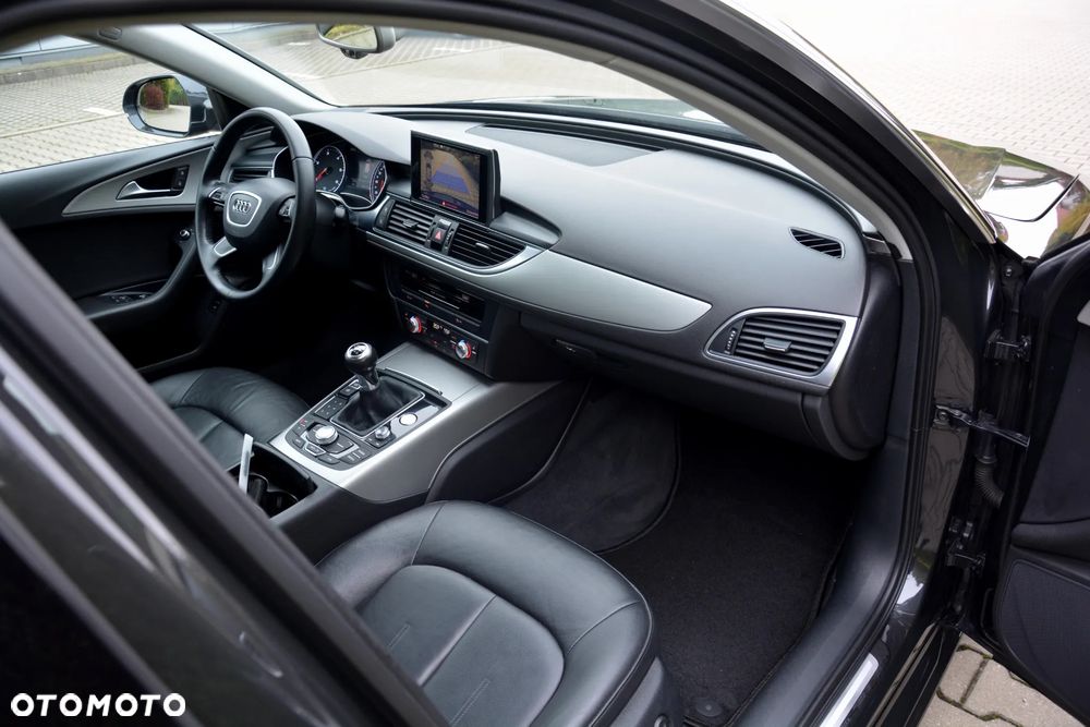 Audi A6 Avant - 32