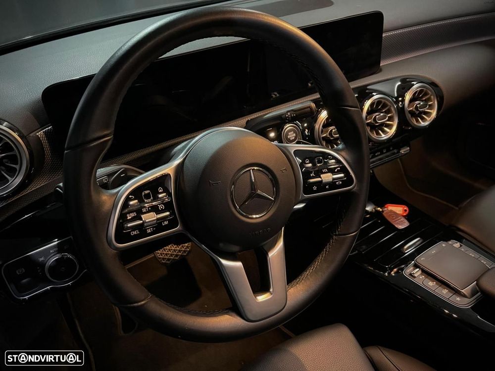 Mercedes-Benz A 250 e - 23