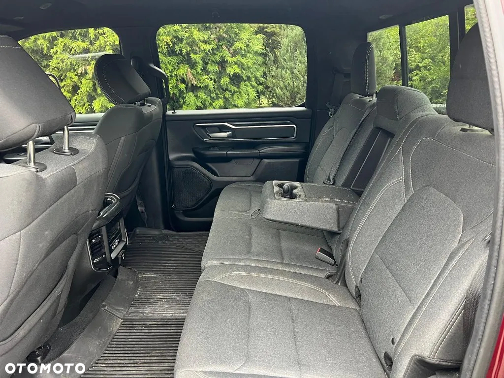 Dodge RAM 1500 5.7 4x4 - 16
