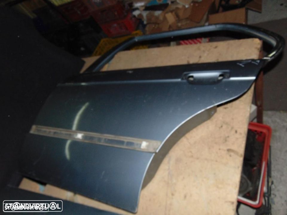 BMW E30 fase 1 portas - 3