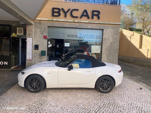 Mazda MX-5 1.5 RF Sky-G Excellence Navi - 12
