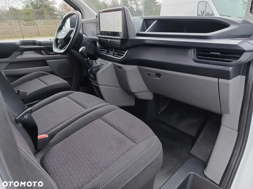 Ford TRANSIT CUSTOM L1h1 - 18