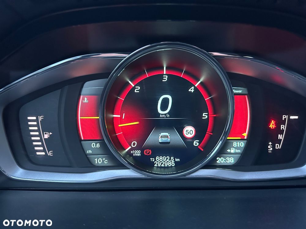Volvo V60 D5 Geartronic RDesign - 12