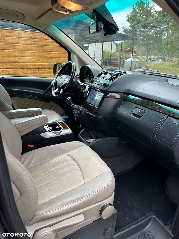 Mercedes-Benz Viano - 8