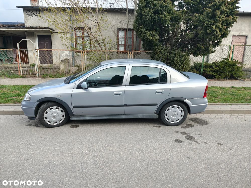 Opel Astra - 5