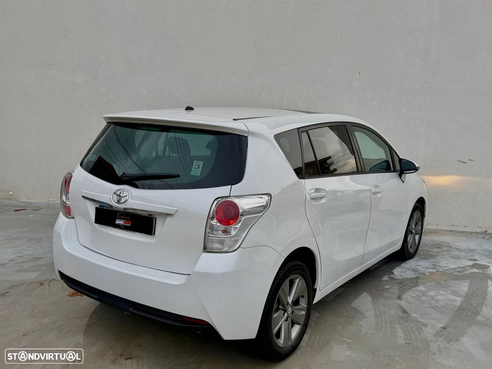 Toyota Verso 1.6 D-4D Active - 21