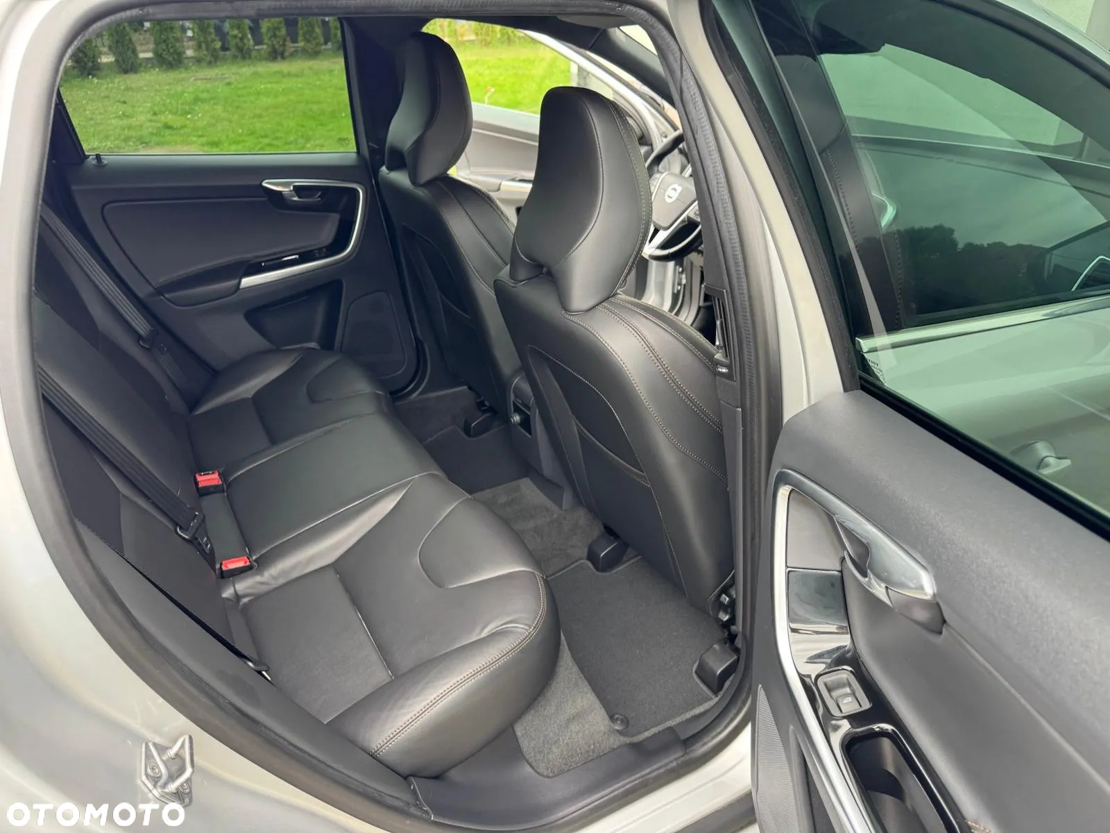 Volvo XC 60 D3 Momentum - 11