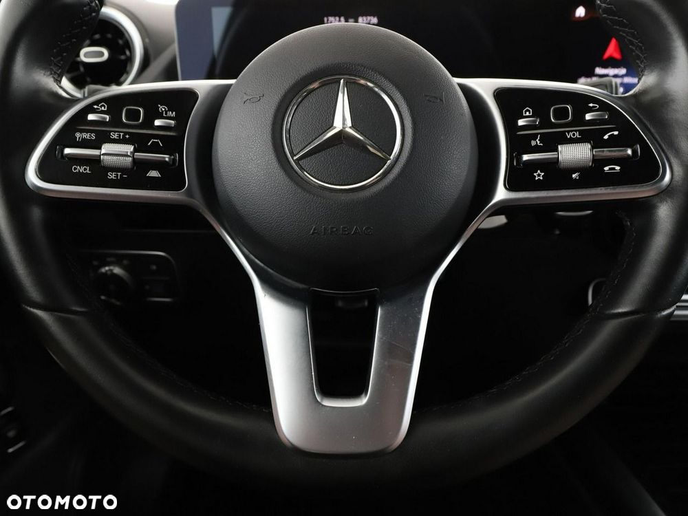 Mercedes-Benz GLA 250 e PHEV Progressive 8G-DCT - 22