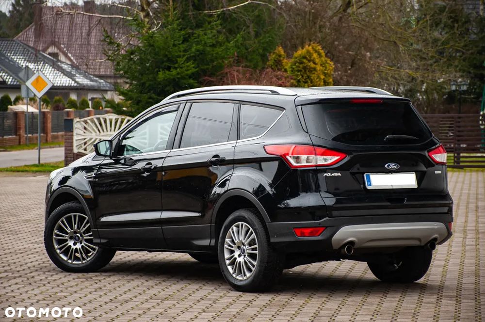Ford Kuga 1.6 EcoBoost 2x4 Titanium - 16