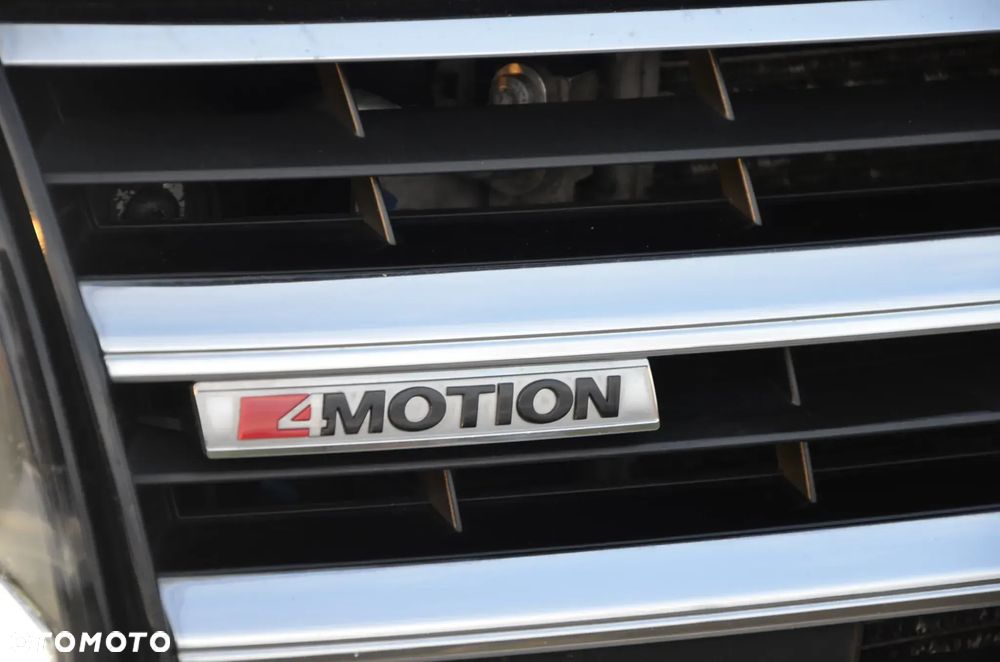 Volkswagen Multivan - 17