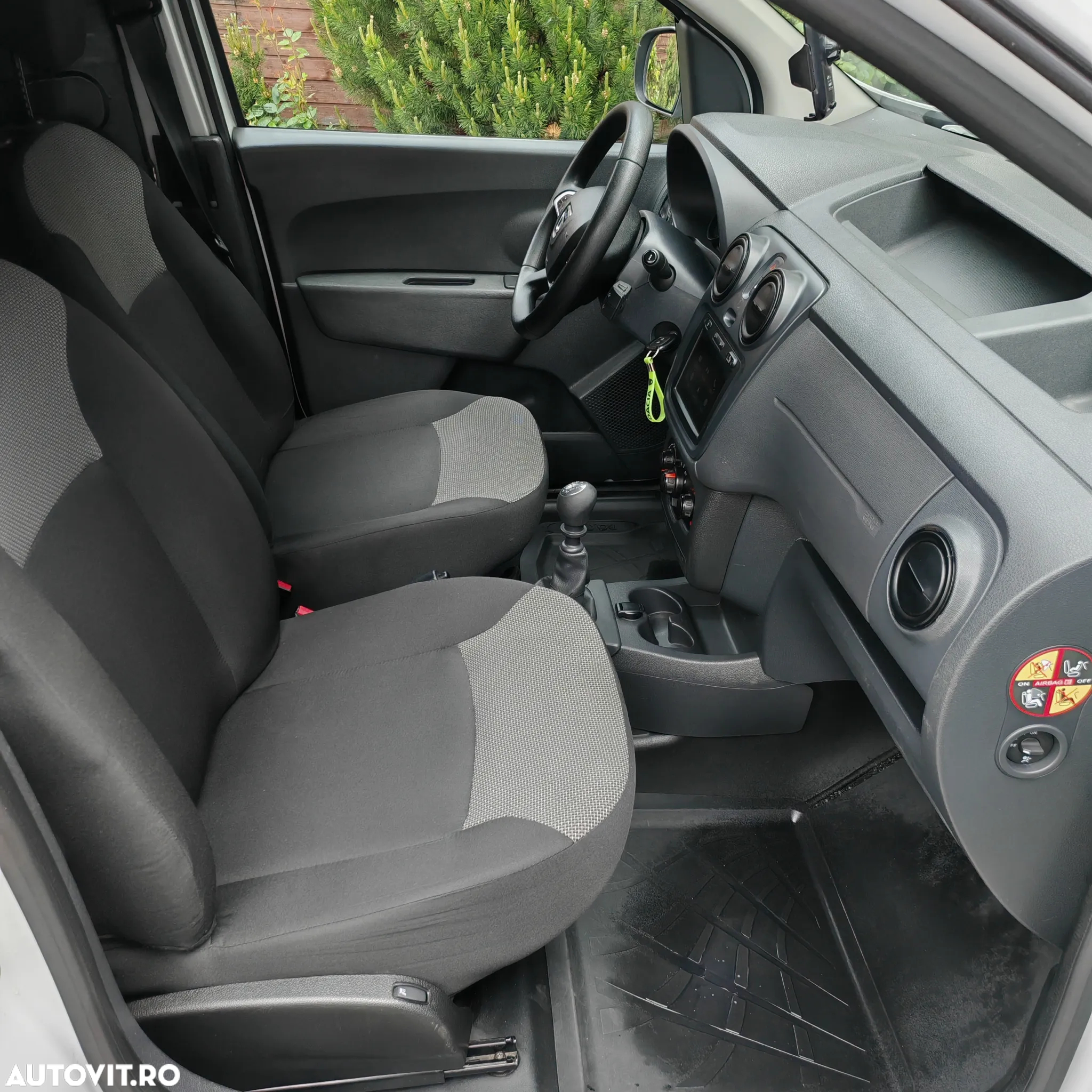 Dacia Dokker 1.5 Blue dCi Laureate - 17