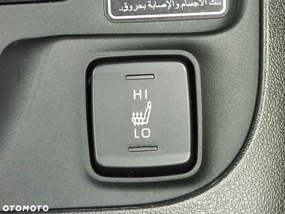 TOYOTA COROLLA od 2019r Ładowarka Indukcyjna - 4