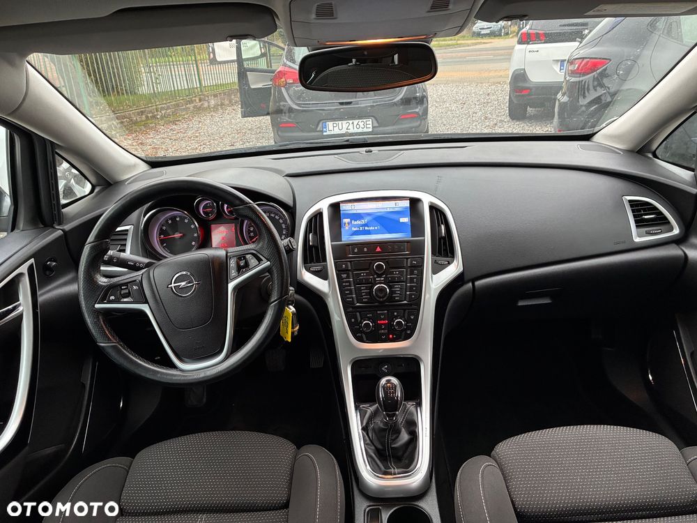 Opel Astra - 12