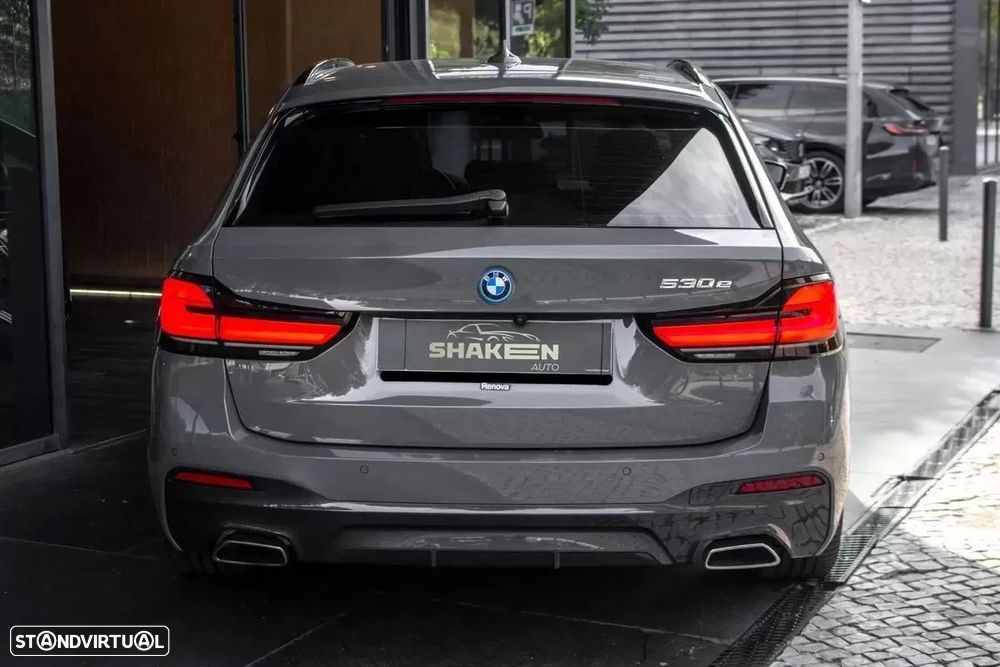BMW 530 e Pack Desportivo M - 10