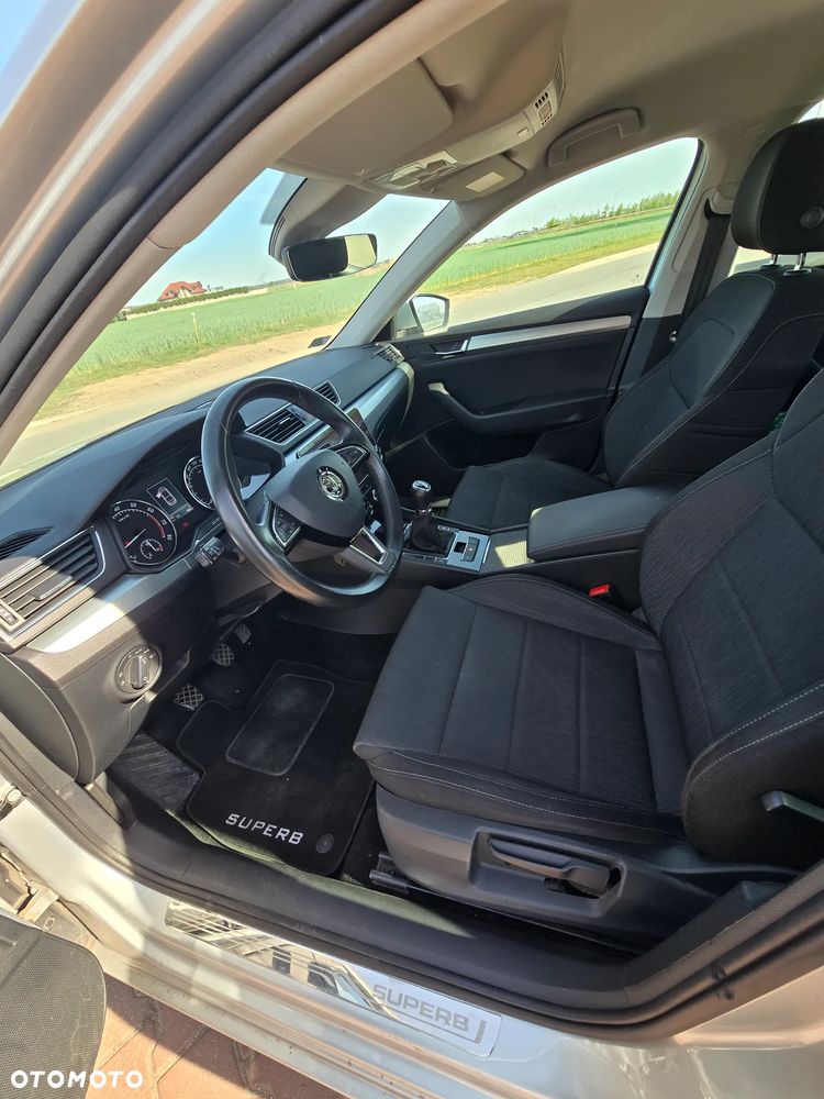 Skoda Superb - 10
