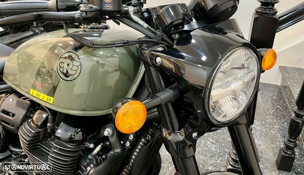Royal Enfield Interceptor 650 Shotgun - 5