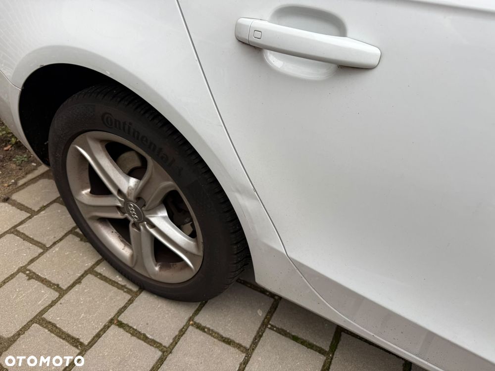 Audi A4 2014 photo 5