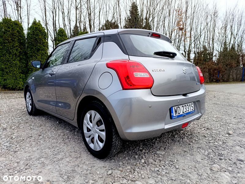 Suzuki Swift 1.2 Dualjet Hybrid CVT Comfort - 13