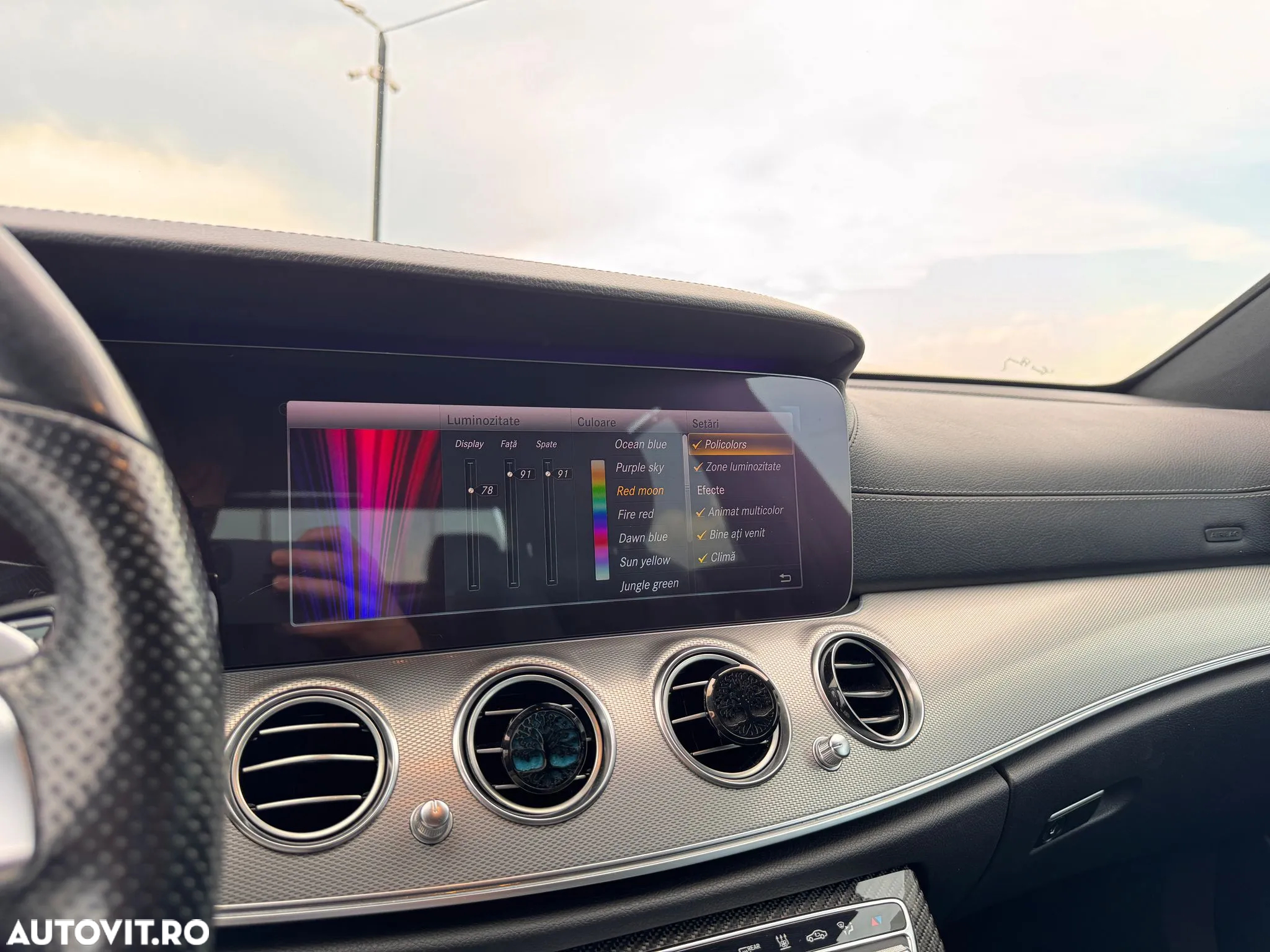 Mercedes-Benz E - 9