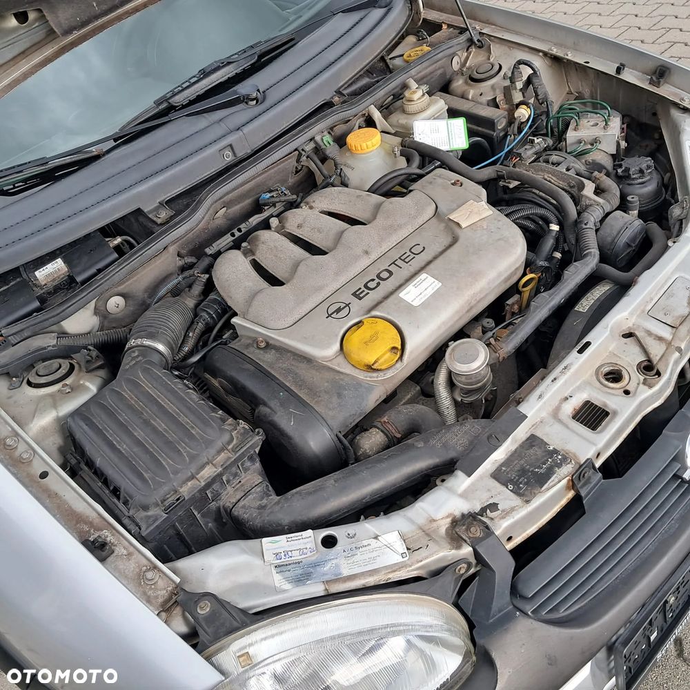 Opel Corsa - 8