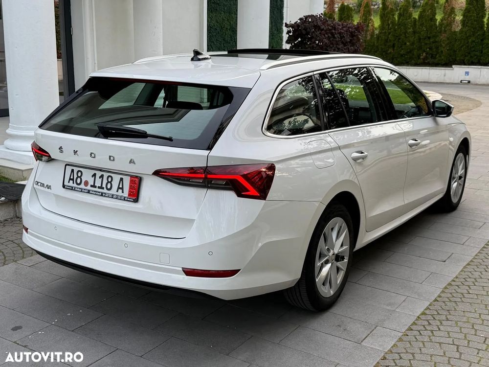 Skoda Octavia 2.0 TDI STYLE DSG - 7