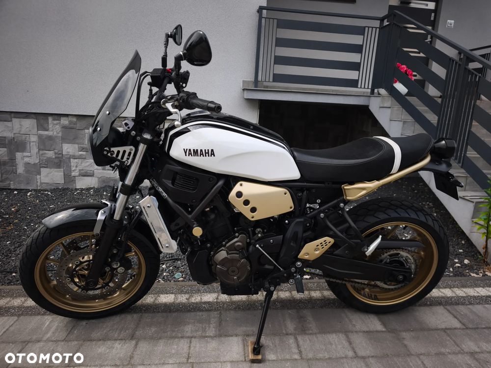 Yamaha XSR - 13