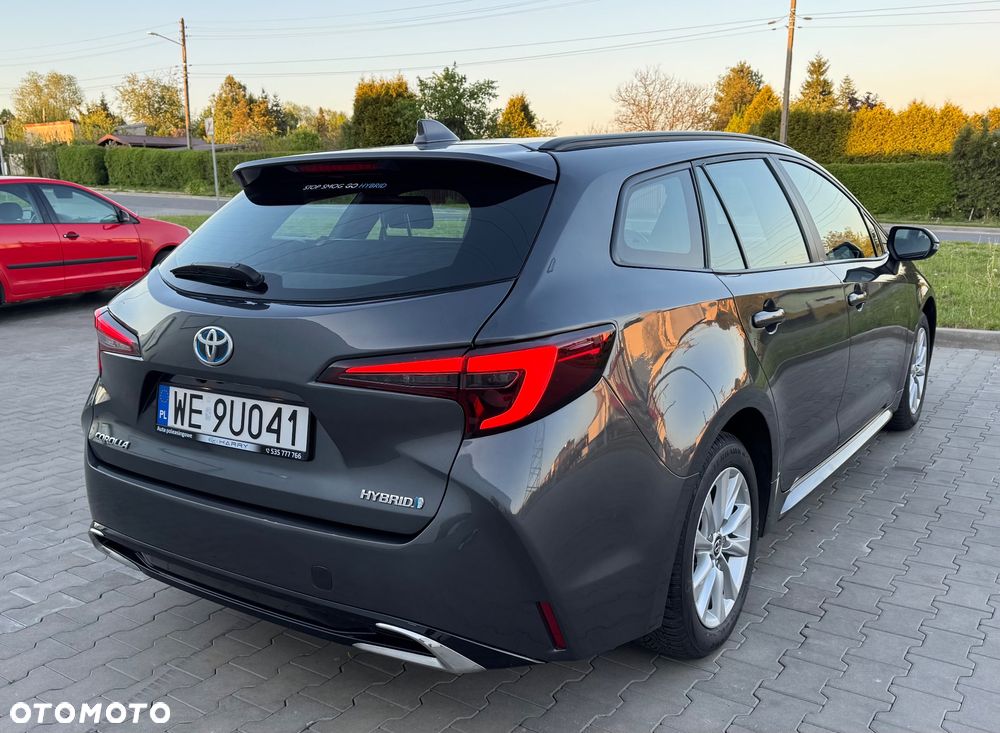 Toyota Corolla 1.8 Hybrid Comfort - 9