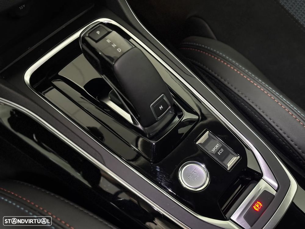 Peugeot 308 PureTech 130 GPF EAT8 Stop & Start Tech Edition - 24