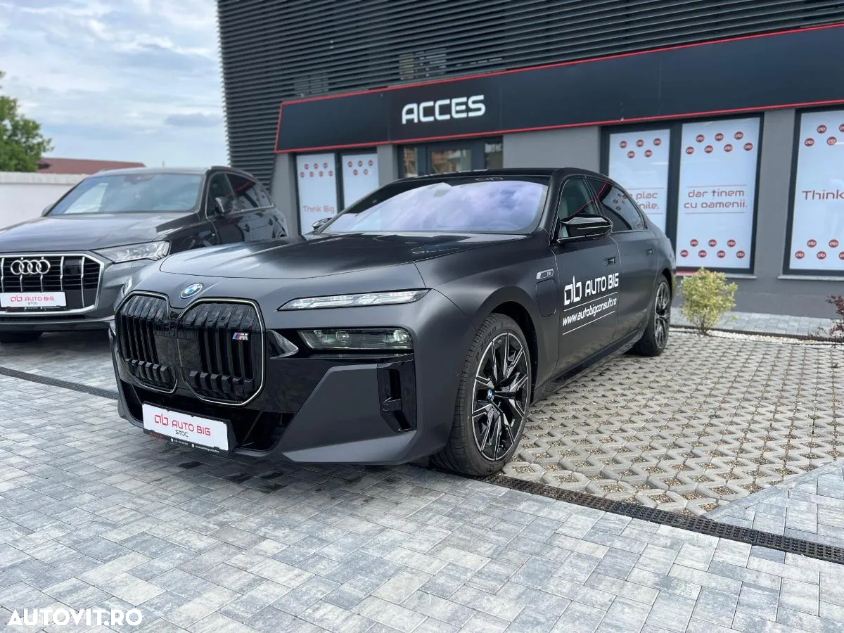BMW M7 M760e xDrive - 4